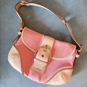 Light pink vintage Y2K era Coach bag